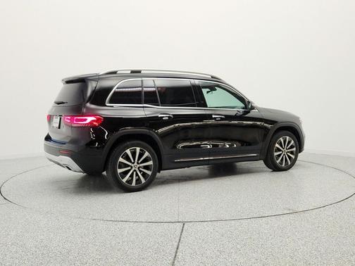 Night Black 2022 Mercedes-Benz GLB 250 Base