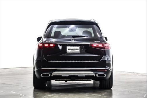 2025 Mercedes-Benz GLS 450 4MATIC
