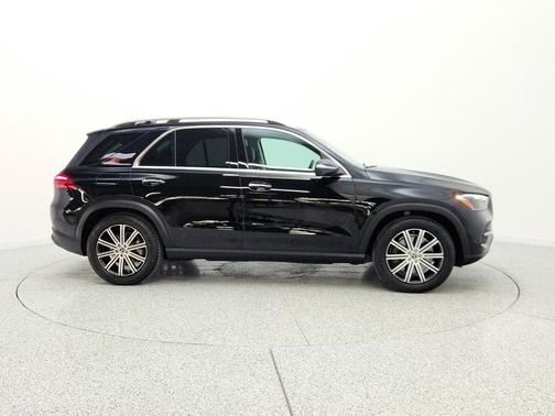 Black 2024 Mercedes-Benz GLE 450 4MATIC