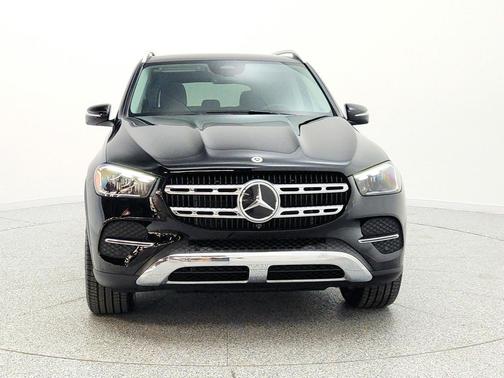 Black 2024 Mercedes-Benz GLE 450 4MATIC
