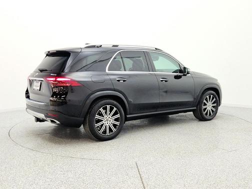 Black 2024 Mercedes-Benz GLE 450 4MATIC