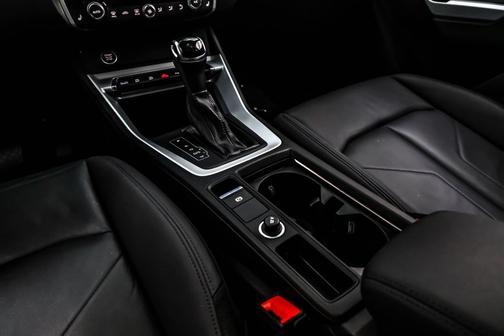 2021 Audi Q3 45 S line Premium