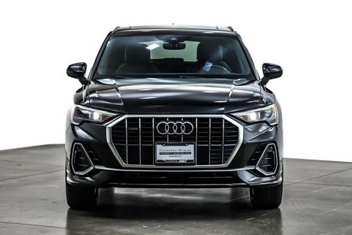 2021 Audi Q3 45 S line Premium