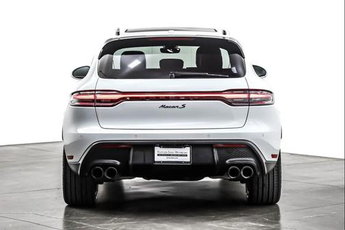 2023 Porsche Macan S