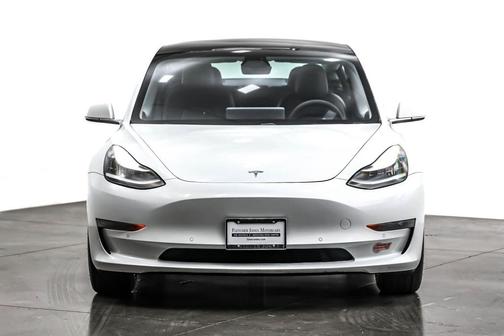 2020 Tesla Model 3 Standard Range Plus