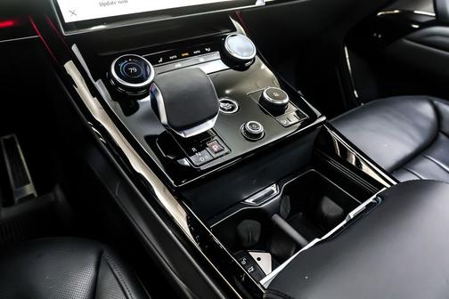 2023 Land Rover Range Rover Sport SE