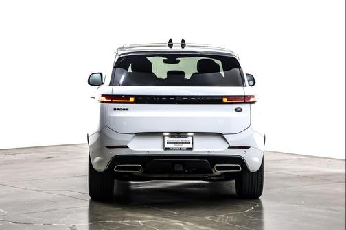 2023 Land Rover Range Rover Sport SE