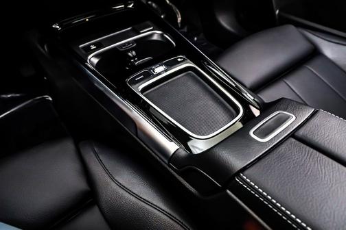 2026 Mercedes-Benz GLB 250 Base