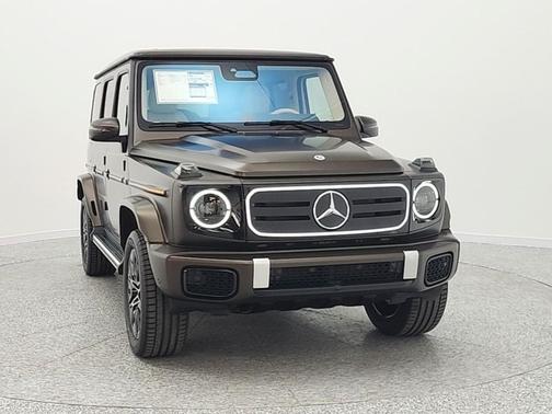 MANUFAKTUR Dakota Brown Magno 2026 Mercedes-Benz G-Class G 580e