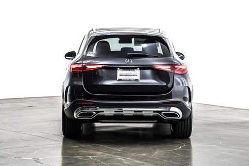 2026 Mercedes-Benz GLC 300 Base