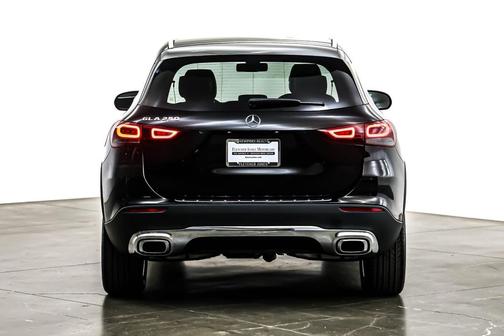 2023 Mercedes-Benz GLA 250 Base