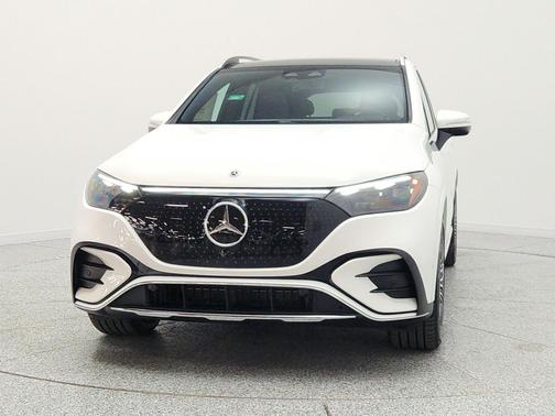 Polar White 2026 Mercedes-Benz EQE 320 EQE 320