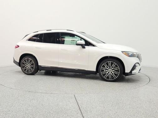 Polar White 2026 Mercedes-Benz EQE 320 EQE 320