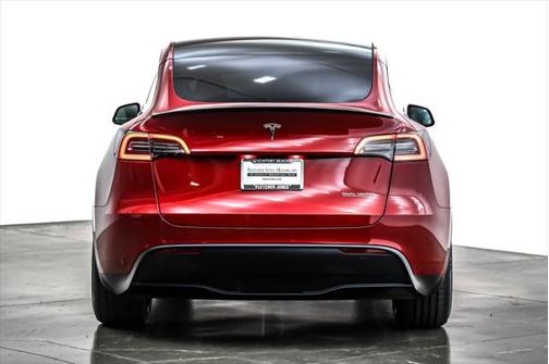 2023 Tesla Model Y Performance Dual Motor All-Wheel Drive
