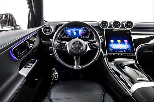 2025 Mercedes-Benz GLC 300 Base