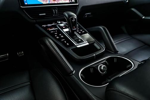 2019 Porsche Cayenne S