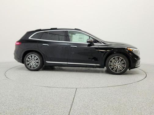 Black 2026 Mercedes-Benz EQS 400 EQS 400