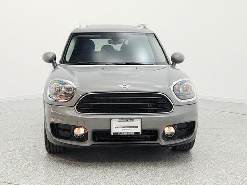 Moonwalk Grey Metallic 2019 MINI Countryman Cooper