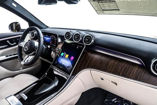 2026 Mercedes-Benz GLC 300 Base