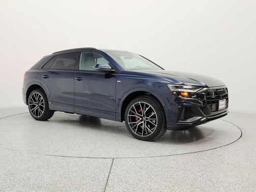 Waitomo Blue Metallic 2023 Audi Q8 55 Premium Plus