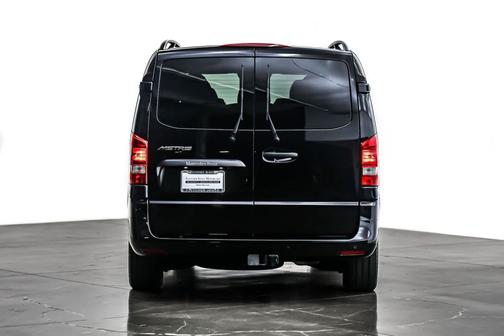 2023 Mercedes-Benz Metris Base