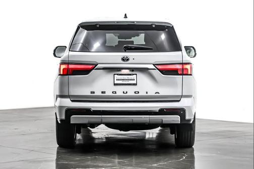 2024 Toyota Sequoia Capstone