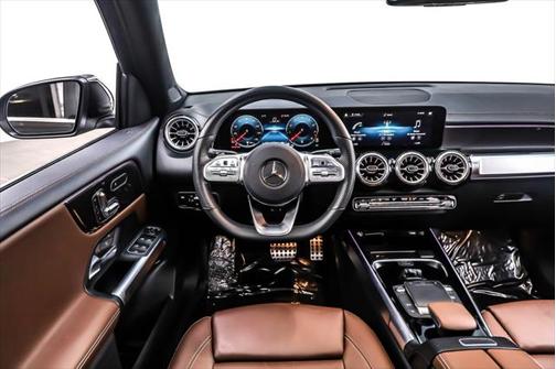 2022 Mercedes-Benz GLB 250 Base