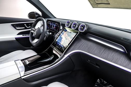 2026 Mercedes-Benz GLC 300 Base