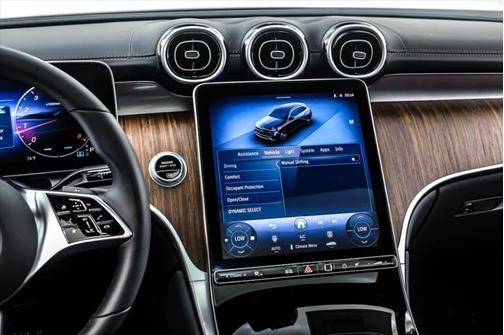 2025 Mercedes-Benz GLC 300 Base