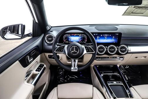 2025 Mercedes-Benz GLB 250 Base