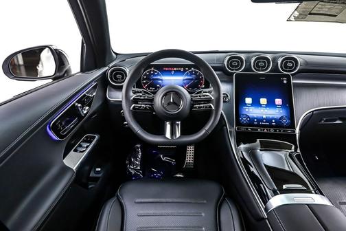2025 Mercedes-Benz GLC 300 Base
