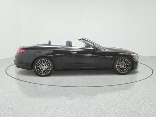Black 2027 Mercedes-Benz CLE 300 4MATIC Cabriolet
