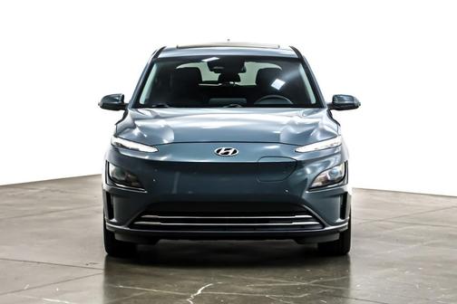 2022 Hyundai KONA EV SEL