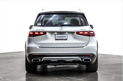 2025 Mercedes-Benz GLS 450 4MATIC