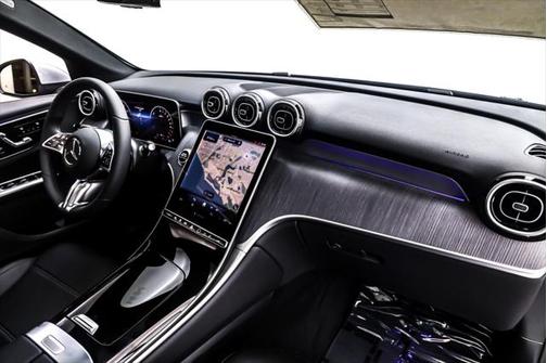 2025 Mercedes-Benz GLC 350e Base