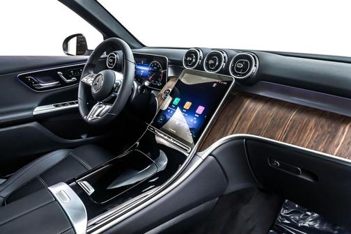 2026 Mercedes-Benz GLC 300 Base