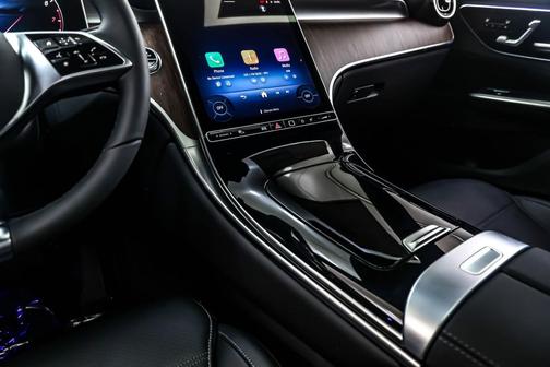 2026 Mercedes-Benz GLC 300 Base