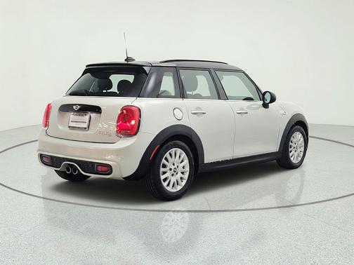 White Silver Metallic 2015 MINI Hardtop Cooper S