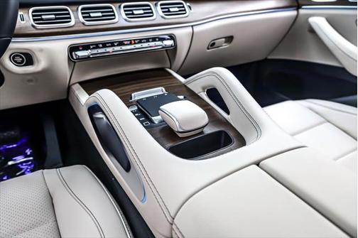 2025 Mercedes-Benz GLE 450e 4MATIC