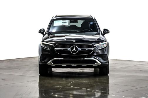 2026 Mercedes-Benz GLC 300 Base