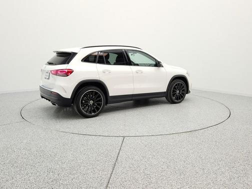 Polar White 2023 Mercedes-Benz GLA 250 Base