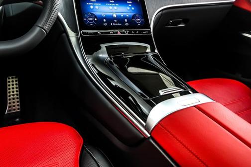 2026 Mercedes-Benz GLC 300 Base