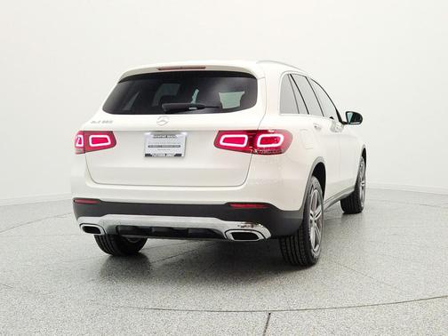 Polar White 2022 Mercedes-Benz GLC 300 Base