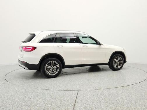 Polar White 2022 Mercedes-Benz GLC 300 Base