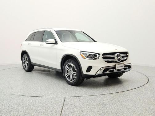 Polar White 2022 Mercedes-Benz GLC 300 Base