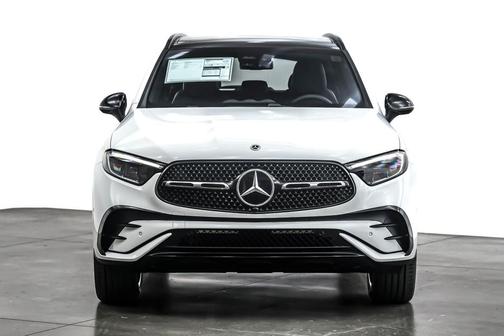 2026 Mercedes-Benz GLC 300 Base