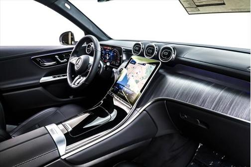 2025 Mercedes-Benz GLC 350e Base