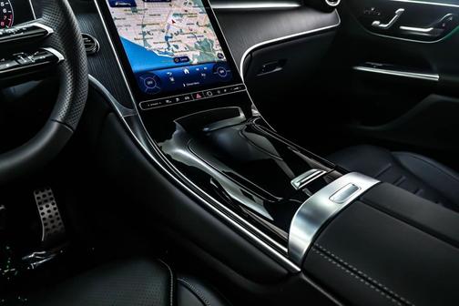 2026 Mercedes-Benz GLC 350e Base