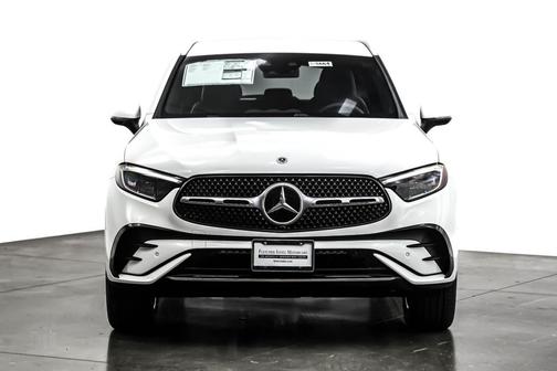 2026 Mercedes-Benz GLC 350e Base