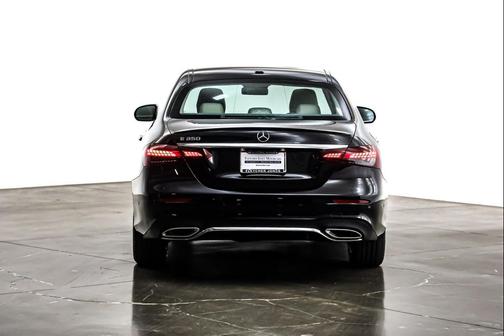 2022 Mercedes-Benz E-Class E 350 RWD Sedan